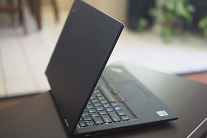 Đánh giá Lenovo ThinkPad X13 Yoga: Tính di động cao, hiệu năng đáng tin cậy  - THIẾT BỊ KẾT NỐI